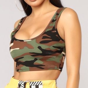 Camo crop top